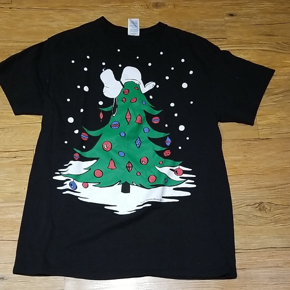 Snoopy Christmas Black T-Shirt SzL Like New condition Unisex